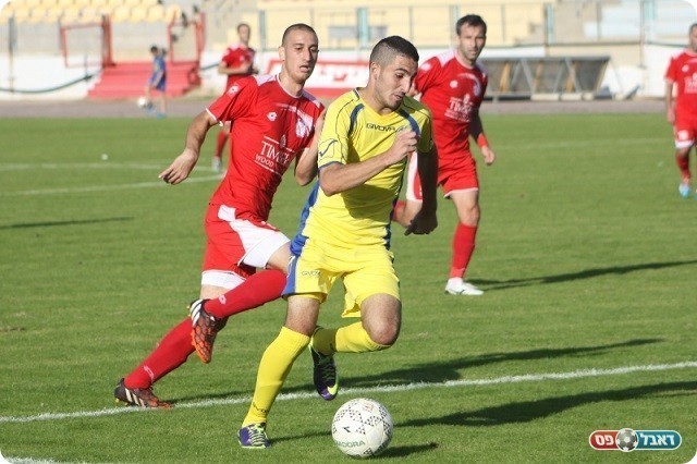 פיספס מספר הזדמנויות להבקיע. מושיקו אביטן בצהוב (שי מוגילבסקי, אתר eyoya)